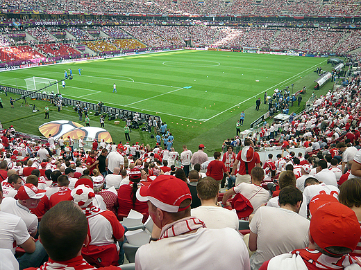 Stadkion Narodowy na chwil przed godzin zero. Euro 2012