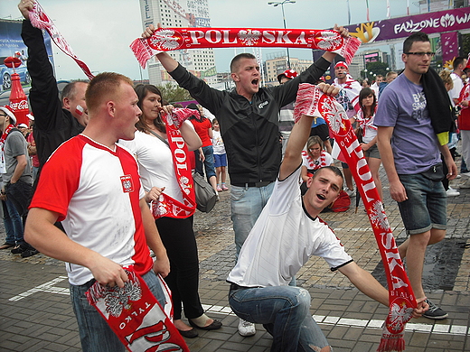 Warszawa. Kibice przed meczem Polska-Grecja.