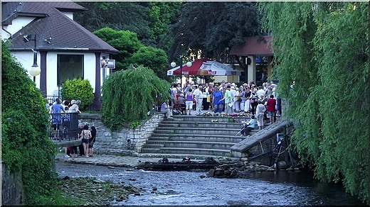 puszczanie wiankw w noc Kupay