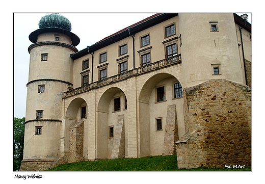 Nowy Winicz - zamek Kmitw i Lubomirskich