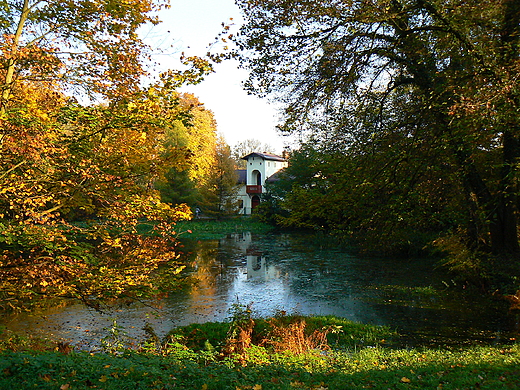 Domek ogrodnika w parku przypaacowo-klasztornym