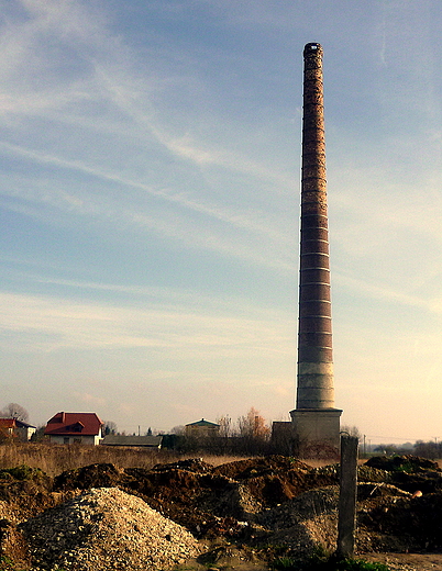 komin nieczynnej cegielni z 1895 roku