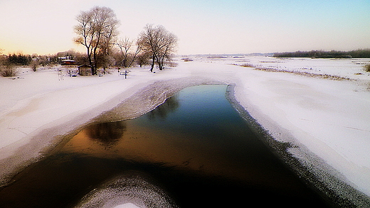 Zamarzajca Biebrza w Gonidzu...