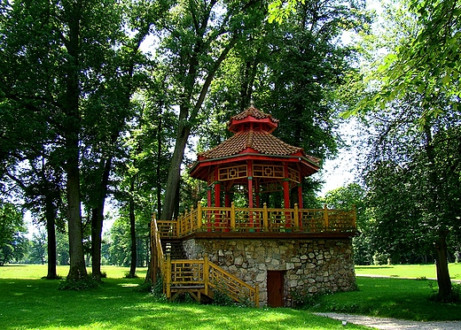 Wojanw - park otaczajcy paac