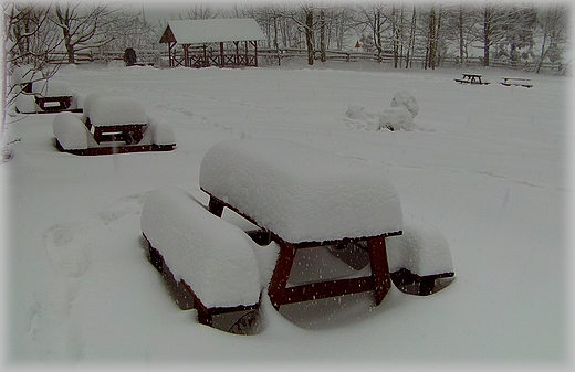 We Wrocawiu roztopy a 30 km dalej zima...