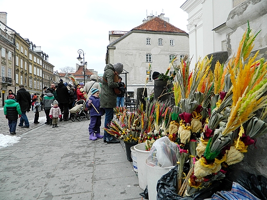 Warszawa. Niedziela Palmowa na Starwce.