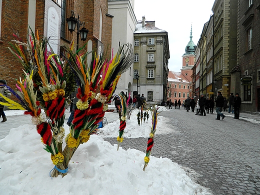 Warszawa. Niedziela Palmowa na Starwce.