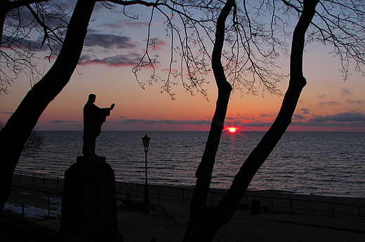 Gdynia Orowo wit nad zatok z pomnikiem Chrystusa.