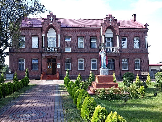 Sosnowiec-Niwka.Plebania przy Parafii w.Jana Chrzciciela.