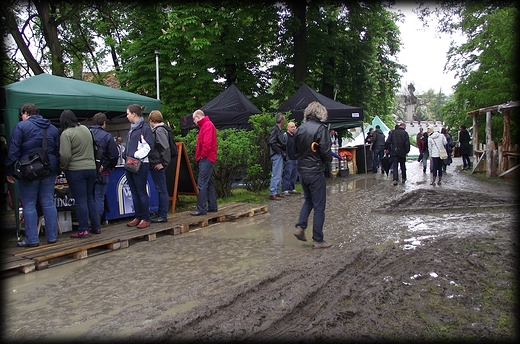 Wrocawski Festiwal Dobrego Piwa- w deszczu i bocie- Lenica 2013