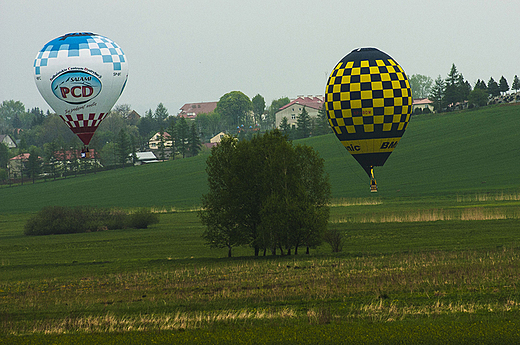 XIV Midzynarodowe Grskie Zawody Balonowe 1-4 maja 2013 - ostatni lot balonw.