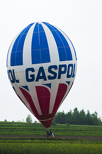 XIV Midzynarodowe Grskie Zawody Balonowe 1-4 maja 2013 - ostatni lot balonw.