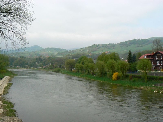 Poprad w Piwnicznej Zdroju.