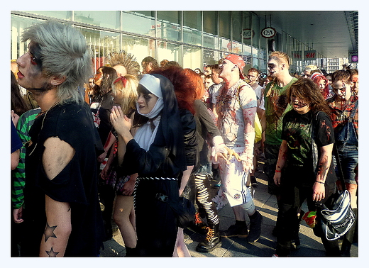 zombie walk 2013