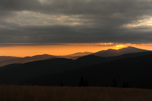 Wschd soca na Rysiance. Beskid ywiecki