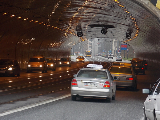 Warszawa. Tunel na trasie W - Z.