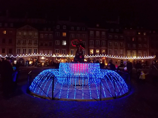 witeczna iluminacja Warszawy. Rynek Starego Miasta.