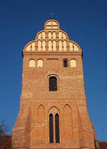 Warszawa. Wiea - dzwonnica kocioa p.w. Nawiedzenia NMP na Nowym Miecie.