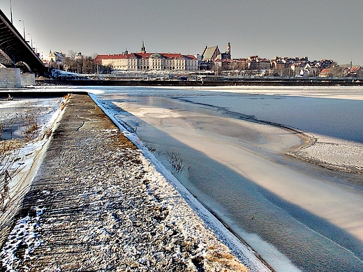 Warszawa. Zimowy spacer nad Wis.