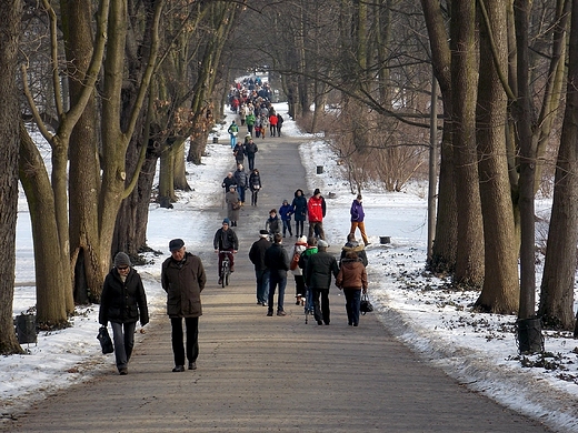 Warszawa. Zimowa niedziela w azienkach.