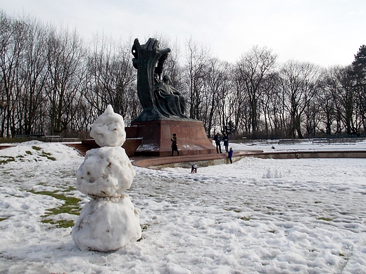 Warszawa. Zimowa niedziela w azienkach.