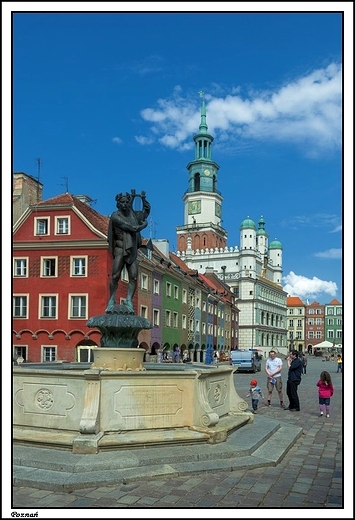 Pozna - stary rynek _ fontanna Apolla