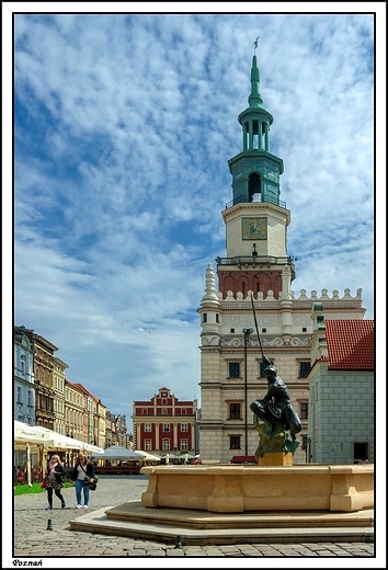 Pozna - stary rynek _ fontanna Marsa