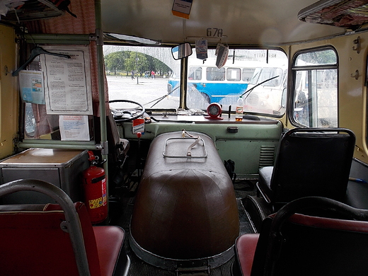 Warszawa. Noc Muzew 2014. IX Zlot Zabytkowych Autobusw.