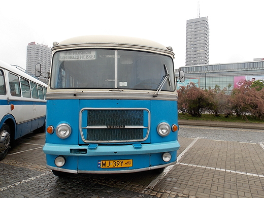 Warszawa. Noc Muzew 2014. IX Zlot Zabytkowych Autobusw.