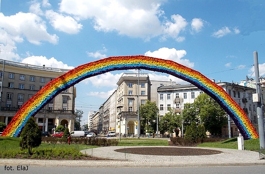 Warszawa. Tcza na Placu Zbawiciela.