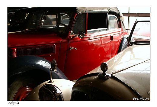 Gdyskie Muzeum Motoryzacji: Wanderer W24 (1938r.) w towarzystwie DKW Meisterklasse F7 Super Roadster (1936 r.)