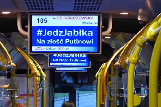 W warszawskim autobusie.