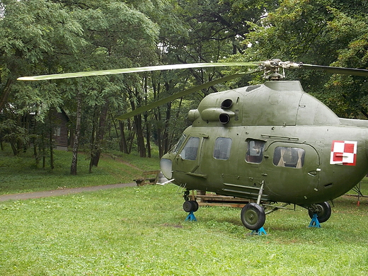 Warszawa. Akademia Obrony Narodowej w Rembertowie. Park Militarny.