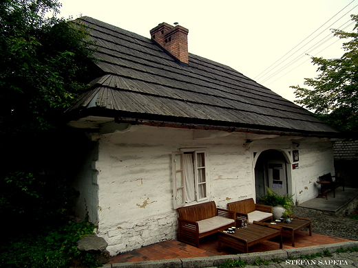 Lanckorona - zabytkowa chata - cafe Arka