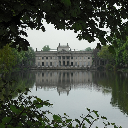 Warszawa. Paac w azienkach.