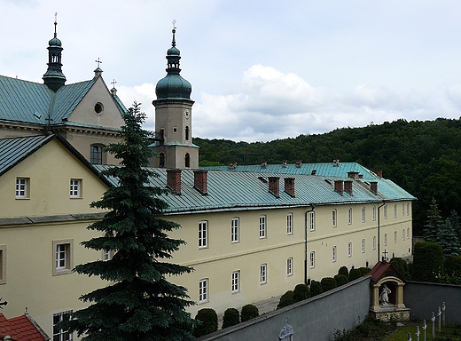 Czerna k.Krzeszowic. Klasztor Karmelitw Bosych.