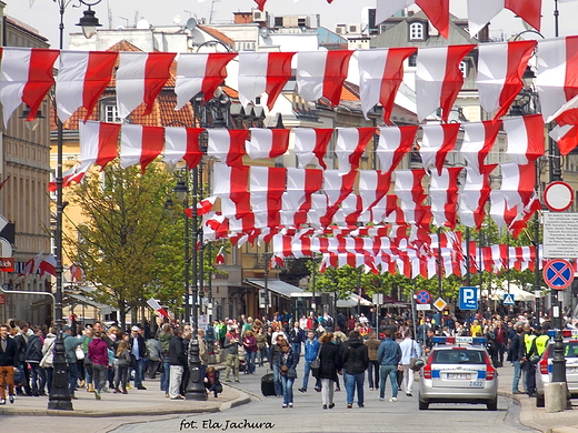 Warszawa. 1 maja 2015 na Krakowskim Przedmieciu.