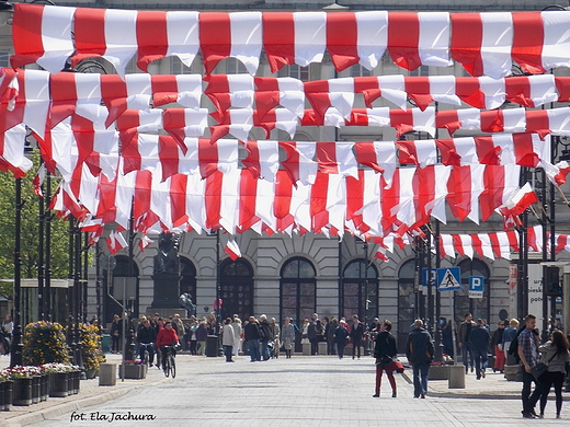 Warszawa. 1 maja 2015 na Krakowskim Przedmieciu.