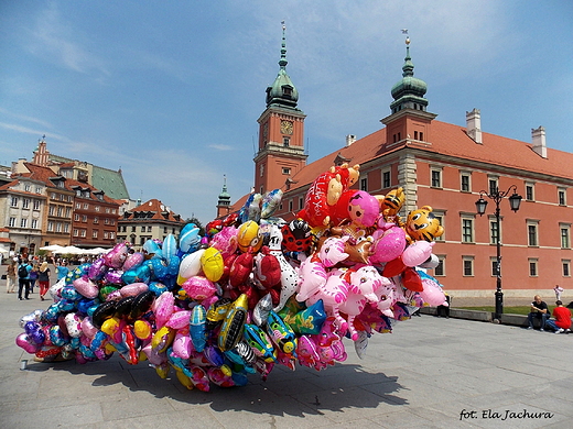 Warszawa. Balony i zamek.