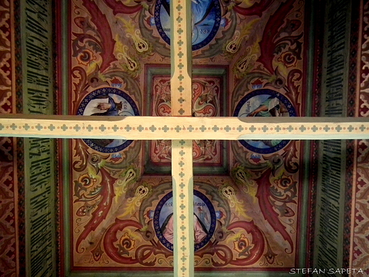 polichromia na stropie cerkwi pw.w.Kosmy i Damiana w Tyliczu