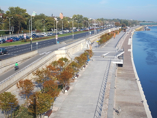 Warszawa. Bulwar Jana Karskiego nad Wis.