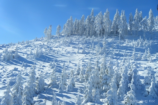 Onieone szczyty orodka narciarskiego Czarna Gra - 201415