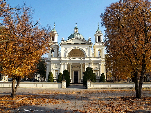 Warszawa. Koci p.w. w. Anny w Wilanowie.