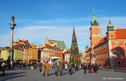 Warszawa. 6 grudnia na Placu Zamkowym.