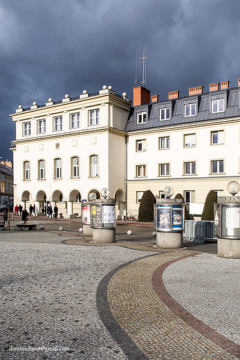 jasielski rynek - budynek Starostwa Powiatowego