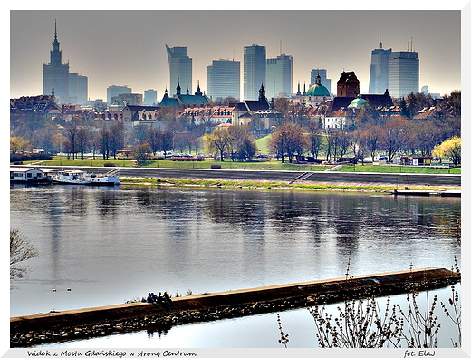 Warszawa. Widok z Mostu Gdaskiego w stron Centrum