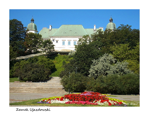 Warszawa. Zamek Ujazdowski w lipcu