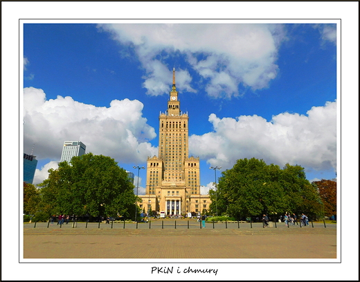 Warszawa. PKiN i chmury