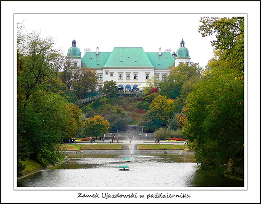 Warszawa. Zamek Ujazdowski w padzierniku