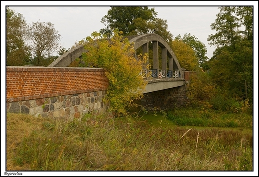 Pogorzelica -  stary most nad rzek Odczepich